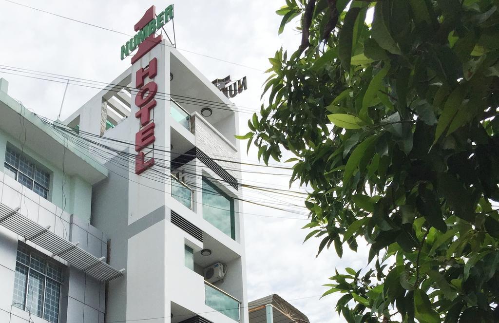 Number One Hotel Кантхо Экстерьер фото